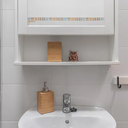 Apartment Home2book Charming Attic Center, Terrace *
