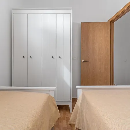 Home2book Charming Attic Center, Terrace Apartman