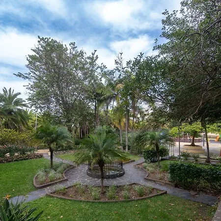 Home2book Charming Attic Center, Terrace * Arucas